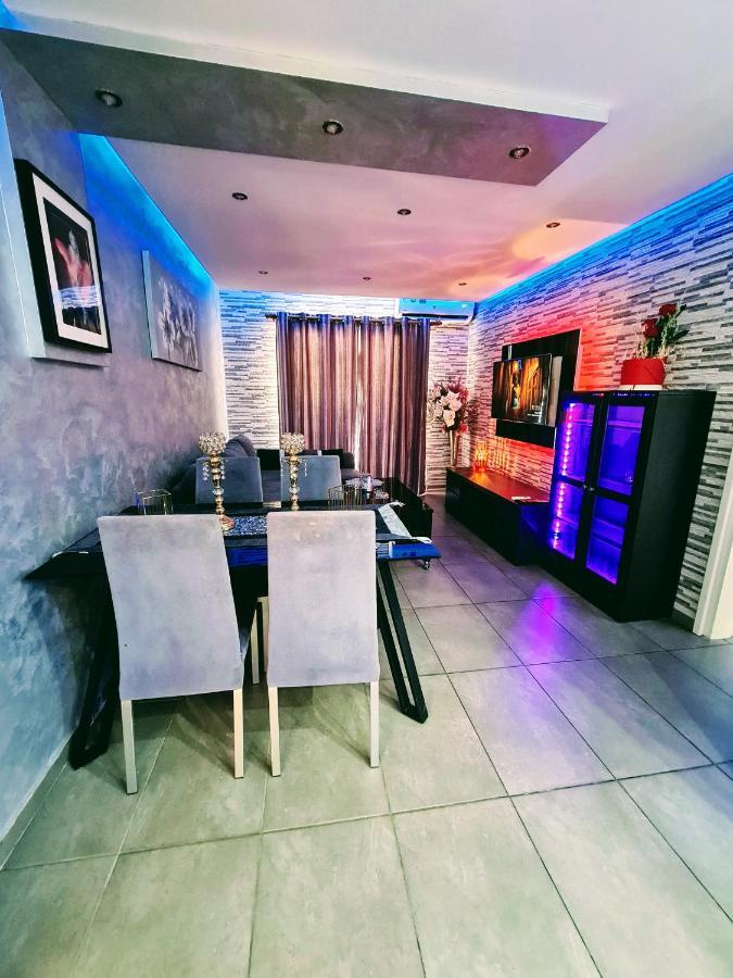Hidden Lights Deluxe Apartment Ajía Nápa Kültér fotó