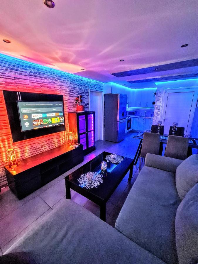 Hidden Lights Deluxe Apartment Ajía Nápa Kültér fotó